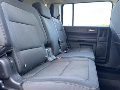 2014 Ford Flex SE   - Photo 17 - San Juan Capistrano, CA 92675