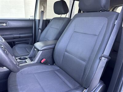 2014 Ford Flex SE   - Photo 14 - San Juan Capistrano, CA 92675