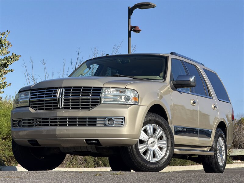 2008 Lincoln Navigator  