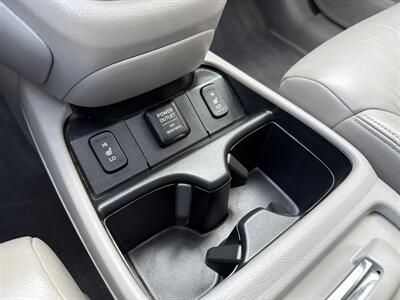 2013 Honda CR-V EX-L w/Navi - Photo 21 - San Juan Capistrano, CA 92675