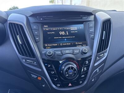 2016 Hyundai VELOSTER Turbo - Photo 16 - San Juan Capistrano, CA 92675