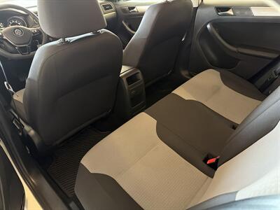 2017 Volkswagen Jetta 1.4T S - Photo 15 - San Juan Capistrano, CA 92675