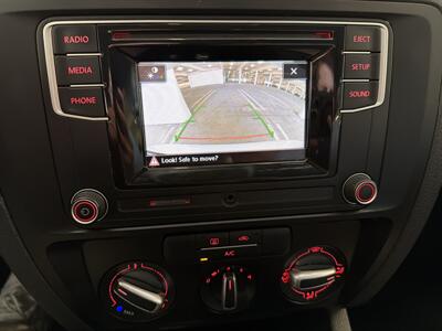 2017 Volkswagen Jetta 1.4T S - Photo 12 - San Juan Capistrano, CA 92675