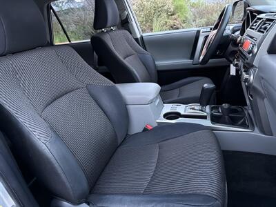 2011 Toyota 4Runner SR5 V6   - Photo 14 - San Juan Capistrano, CA 92675