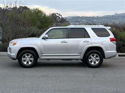 2011 Toyota 4Runner SR5 V6   - Photo 3 - San Juan Capistrano, CA 92675