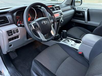 2011 Toyota 4Runner SR5 V6   - Photo 10 - San Juan Capistrano, CA 92675