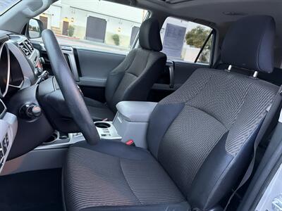 2011 Toyota 4Runner SR5 V6   - Photo 13 - San Juan Capistrano, CA 92675