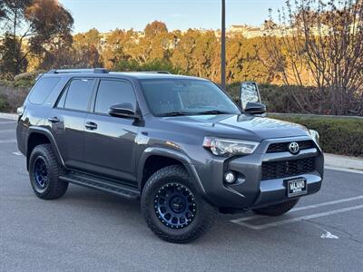 2019 Toyota 4Runner SR5  4X4 - Photo 13 - San Juan Capistrano, CA 92675