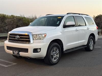 2013 Toyota Sequoia SR5  4X4 - Photo 3 - San Juan Capistrano, CA 92675