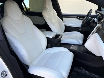 2017 Tesla Model X 100D   - Photo 15 - San Juan Capistrano, CA 92675