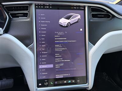 2017 Tesla Model X 100D   - Photo 22 - San Juan Capistrano, CA 92675