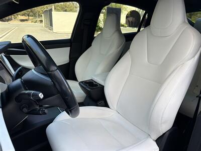 2017 Tesla Model X 100D   - Photo 14 - San Juan Capistrano, CA 92675