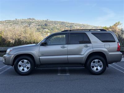 2008 Toyota 4Runner SR5   - Photo 2 - San Juan Capistrano, CA 92675