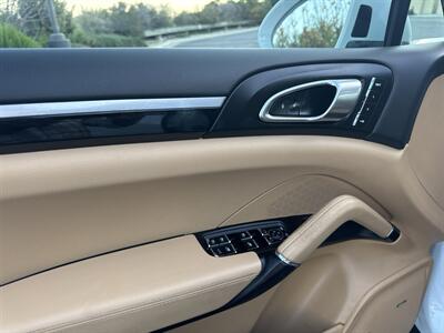 2016 Porsche Cayenne S   - Photo 21 - San Juan Capistrano, CA 92675