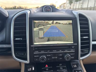 2016 Porsche Cayenne S   - Photo 17 - San Juan Capistrano, CA 92675