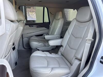 2017 Cadillac Escalade Luxury   - Photo 16 - San Juan Capistrano, CA 92675