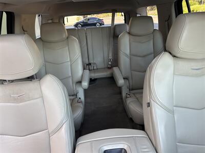 2017 Cadillac Escalade Luxury   - Photo 19 - San Juan Capistrano, CA 92675