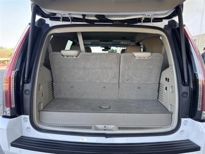 2017 Cadillac Escalade Luxury   - Photo 23 - San Juan Capistrano, CA 92675