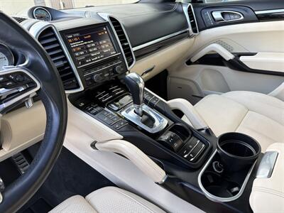 2016 Porsche Cayenne S   - Photo 25 - San Juan Capistrano, CA 92675