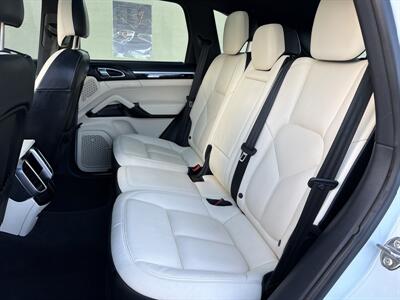 2016 Porsche Cayenne S   - Photo 15 - San Juan Capistrano, CA 92675
