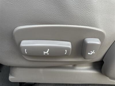 2002 Toyota Sequoia Limited   - Photo 11 - San Juan Capistrano, CA 92675