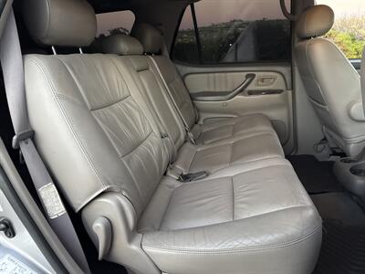 2002 Toyota Sequoia Limited   - Photo 18 - San Juan Capistrano, CA 92675