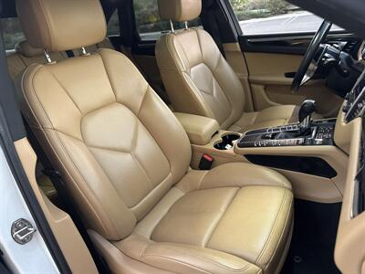 2018 Porsche Macan S   - Photo 14 - San Juan Capistrano, CA 92675