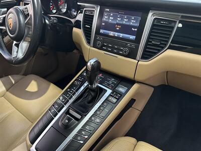 2018 Porsche Macan S   - Photo 23 - San Juan Capistrano, CA 92675