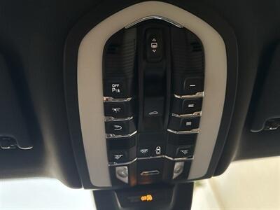 2018 Porsche Macan S   - Photo 19 - San Juan Capistrano, CA 92675