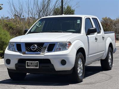 2018 Nissan Frontier SV - Photo 2 - San Juan Capistrano, CA 92675