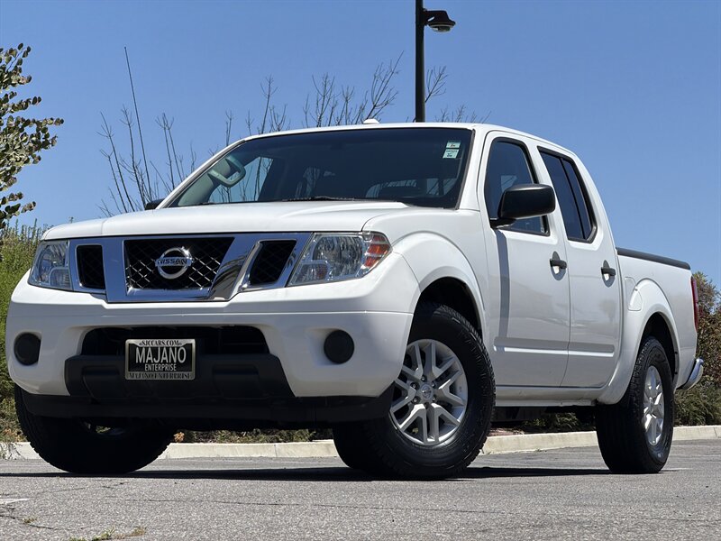 2018 Nissan Frontier SV  