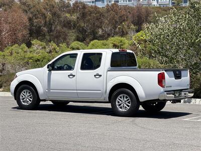 2018 Nissan Frontier SV - Photo 4 - San Juan Capistrano, CA 92675