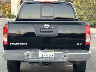 2015 Nissan Frontier SV   - Photo 5 - San Juan Capistrano, CA 92675