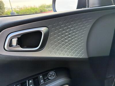 2021 Kia Soul LX - Photo 19 - San Juan Capistrano, CA 92675