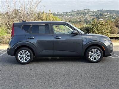 2021 Kia Soul LX - Photo 7 - San Juan Capistrano, CA 92675