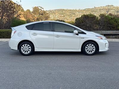 2015 Toyota Prius Plug-in Hybrid Advanced   - Photo 8 - San Juan Capistrano, CA 92675