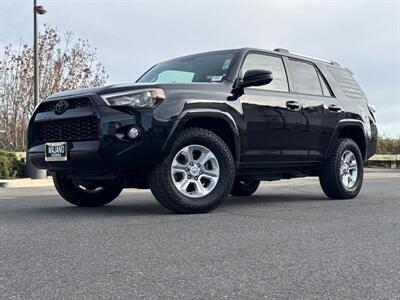 2019 Toyota 4Runner SR5   - Photo 2 - San Juan Capistrano, CA 92675