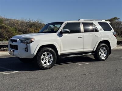 2014 Toyota 4Runner SR5 - Photo 2 - San Juan Capistrano, CA 92675