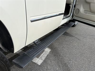 2014 Cadillac Escalade ESV Platinum - Photo 26 - San Juan Capistrano, CA 92675