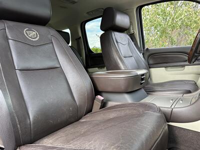 2014 Cadillac Escalade ESV Platinum - Photo 15 - San Juan Capistrano, CA 92675