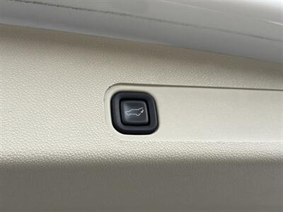 2014 Cadillac Escalade ESV Platinum - Photo 25 - San Juan Capistrano, CA 92675