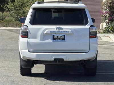 2018 Toyota 4Runner SR5 Premium - Photo 5 - San Juan Capistrano, CA 92675