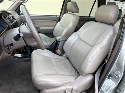 2002 Toyota 4Runner Limited   - Photo 10 - San Juan Capistrano, CA 92675
