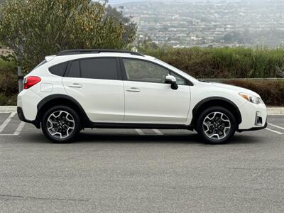 2017 Subaru Crosstrek Limited   - Photo 10 - San Juan Capistrano, CA 92675