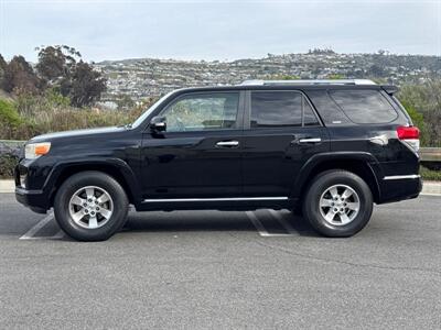 2010 Toyota 4Runner SR5   - Photo 4 - San Juan Capistrano, CA 92675