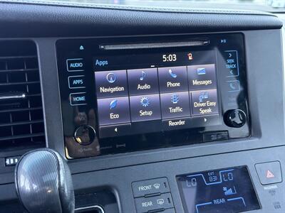 2016 Toyota Sienna SE Premium 8-Passenger   - Photo 33 - San Juan Capistrano, CA 92675