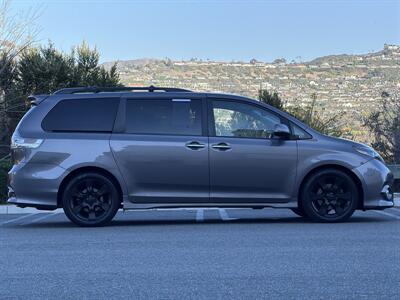 2016 Toyota Sienna SE Premium 8-Passenger   - Photo 7 - San Juan Capistrano, CA 92675