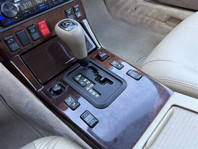 1998 Mercedes-Benz SL 500   - Photo 12 - San Juan Capistrano, CA 92675