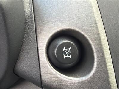 2009 Toyota RAV4 Limited - Photo 25 - San Juan Capistrano, CA 92675