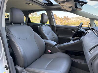 2011 Toyota Prius Four   - Photo 15 - San Juan Capistrano, CA 92675
